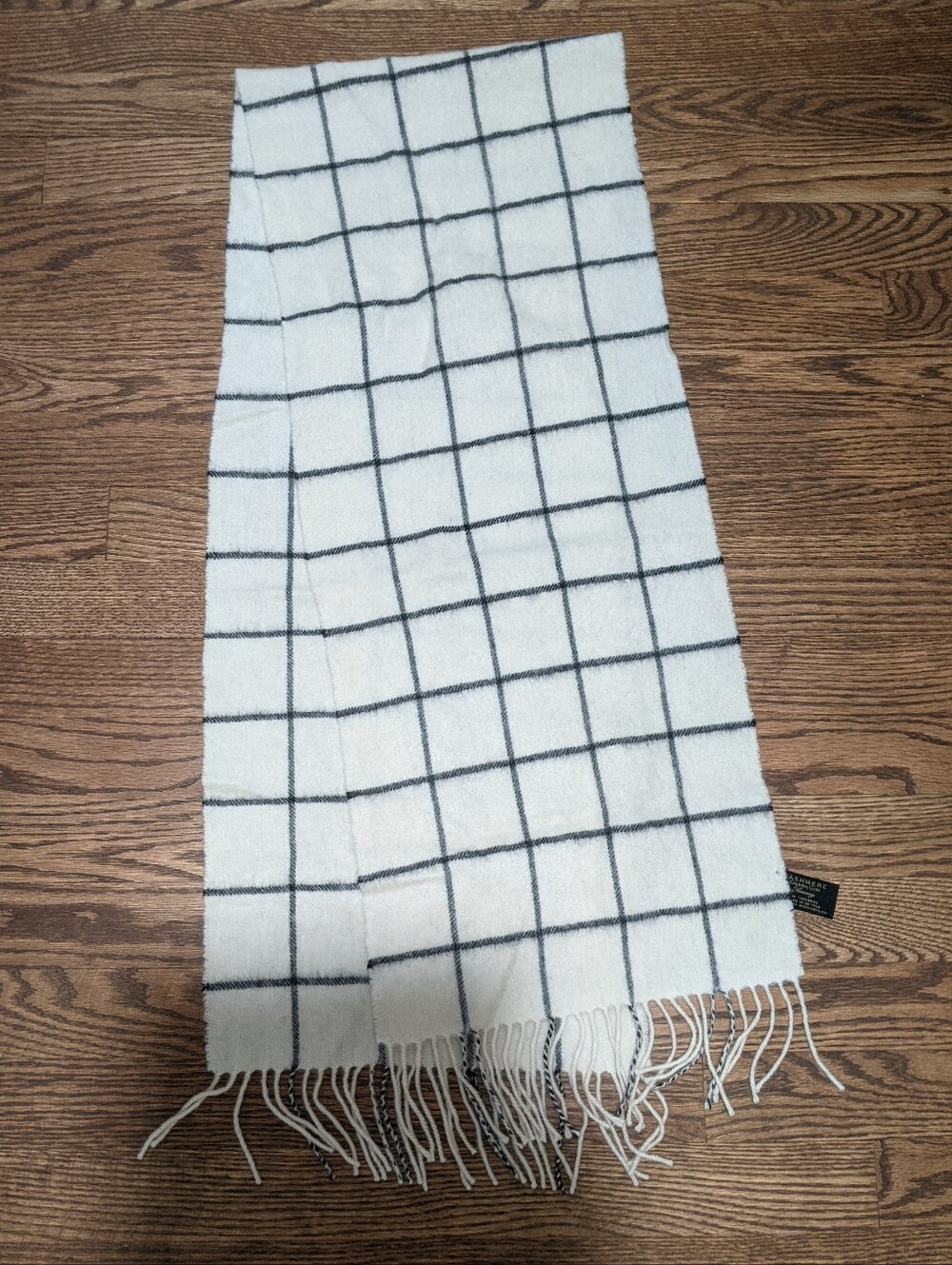 Cashmere Windowpane Check Scarf